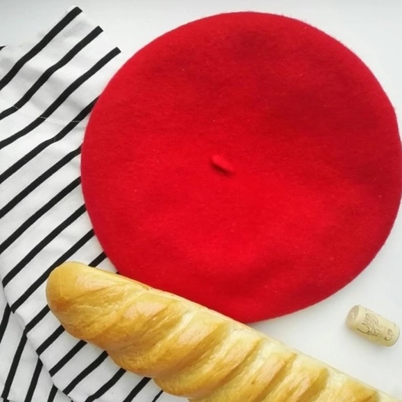 "My World, My Oyster" (CLOSING CLOSET SALE) - Picture 2 of 5